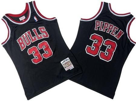 Chicago Bulls #33 Scottie Pippen Black 1997 Throwback Swingman Jersey