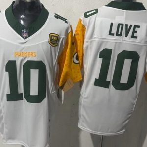 Green Bay Packers #10 Jordan Love Limited White 13X World Champions FUSE Vapor Jersey