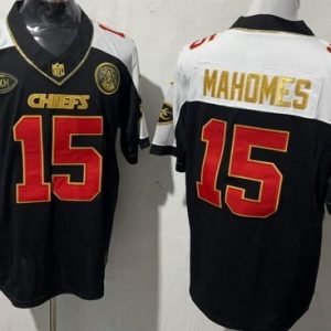 Kansas City Chiefs #15 Patrick Mahomes Limited Black Thanksgiving FUSE Vapor Jersey