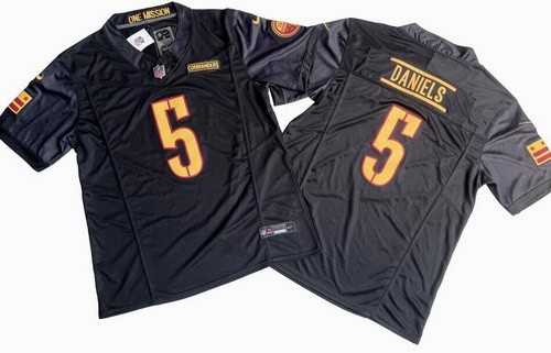 Washington Commanders #5 Jayden Daniels Limited Black FUSE Vapor Jersey